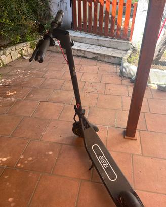 Monopattino elettrico per ragazzi