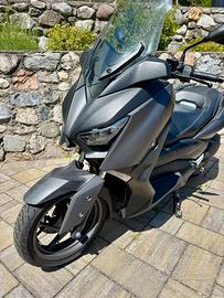 Xmax 300 2020