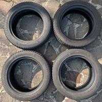 4 Gomme Invernali Kumho 195/55 R15 85H