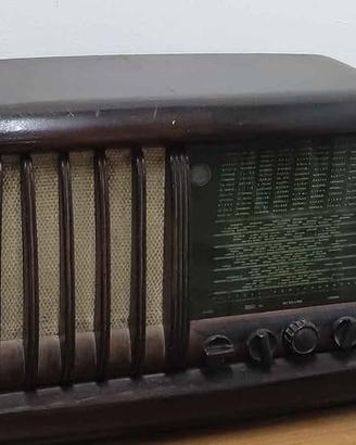 Antica radio radica di Noce a valvole vintage non