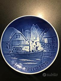 Royal Copenhagen piatto natale 1976 originale
