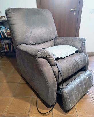 Poltrona elettrica Divani e Divani by Natuzzi 
