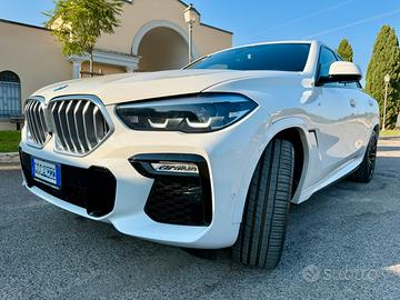 Bmw X6 -perfetta- 3.0 msport 286CV 25.000km 9/2020