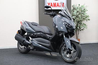 Yamaha X-Max 300 Tech Max
