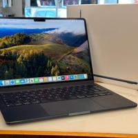 MACBOOK AIR 13,6" 2022  M2 8 GB RAM / 512 GB SSD
