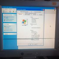 Pc fisso Windows XP con monitor