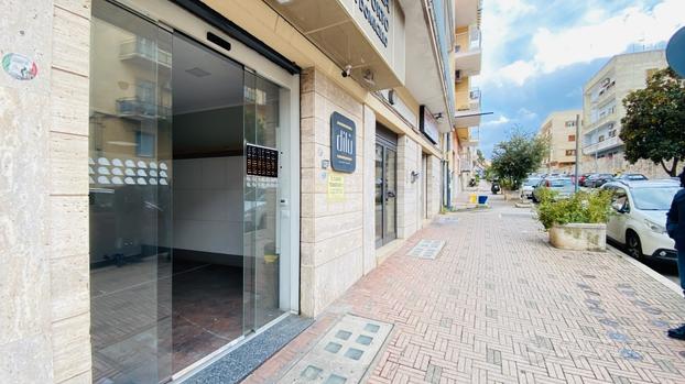 Locale Commerciale di 40 in Via Lucana