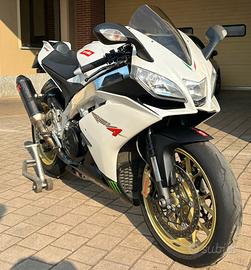 Aprilia RSV4 - 2010