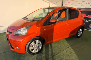 TOYOTA AYGO 1.0 BENZINA 70CV (5 PORTE)