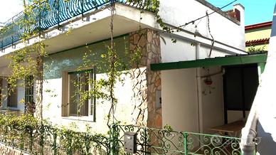 Soluzione indipendente con terrazzo di proprietà