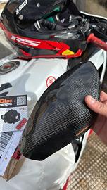 Paraserbatoio carbonio rinforzato R6 2006/2007