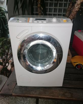 Mini lavatrice per bambini Miele