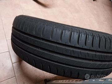 gomme auto