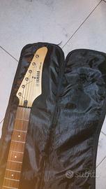 Chitarra elettrica HAMAHA ERG 121