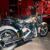 Harley-Davidson Softail Rocker - 2011