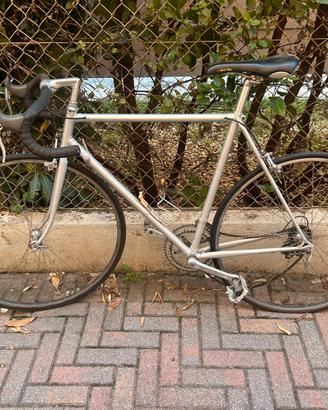 Bici da corsa epoca chesini