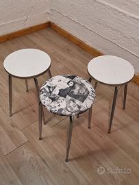 Sgabelli in formica e legno € 30 cad