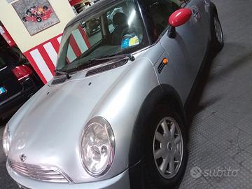 MINI Mini Cooper A.E. - 2002