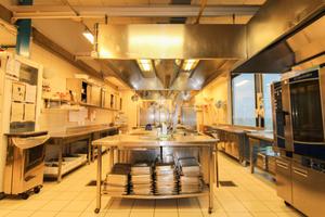 CAPANNONE A PONTE SAN PIETRO