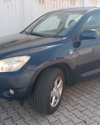Toyota RAV 4 RAV4 2.2 D-4D 136 CV Luxury