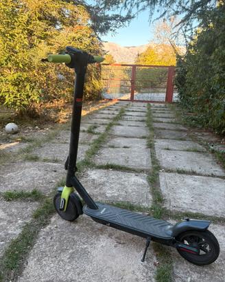 Monopattino Elettrico Nilox M1