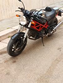 Ducati Monster 695 - 2008