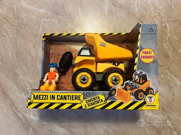 Mezzi in cantiere smonta e rimonta giocattoli
