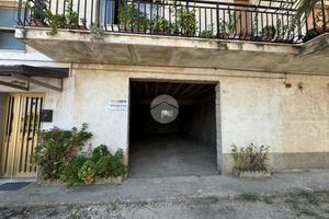 MAGAZZINO A CORIGLIANO-ROSSANO