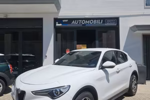 Alfa Romeo Stelvio 2.2 t Business Q4 190cv auto