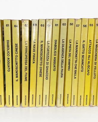 Lotto 15 libri GIALLO RAGAZZI Mondadori vintage