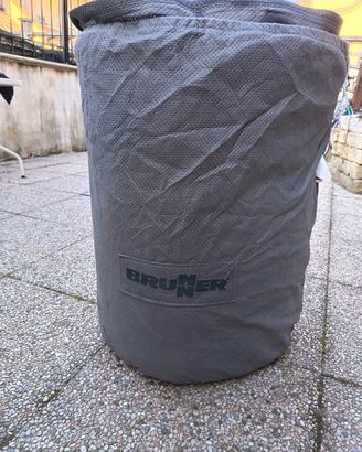 Brunner: telo copertura per camper