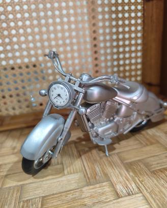 Riproduzione moto con orologio
