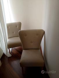 Sedia vintage in ecopelle - ideale per restauro