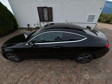 Mercedes-Benz C 220d Coupé Premium Plus 2021 – AMG