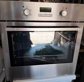 Forno incassoELECTROLUX elettrico ventilato  Trasp