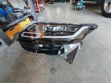 J8A2-13W030-EF FARO ANT SX RANGE ROVER VELAR L560