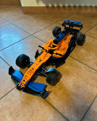 Lego Monoposto McLaren 42141