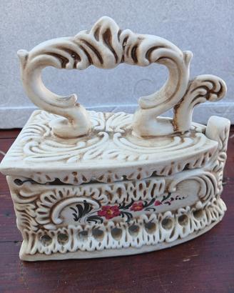 ferro da stiro in ceramica 