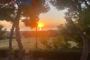 Villa indipendente vista mare con giardino