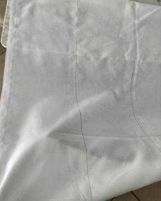tenda a vetro bianca