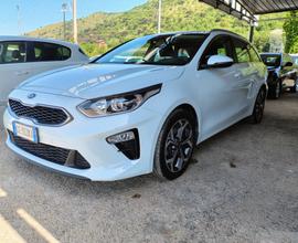 Kia Ceed 1.6 CRDi 136 CV MHEV DCT SW Style