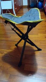 4 SGABELLI PIEGHEVOLI A TREPPIEDE