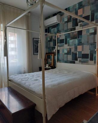 Letto baldacchino Ikea