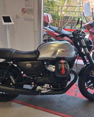 Moto Guzzi V7 III SERIE LIMITATA