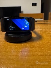 Samsung Gear Fit2 SM-R360 smartwatch fitness perfe