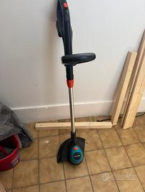 Decespugliatore a batteria