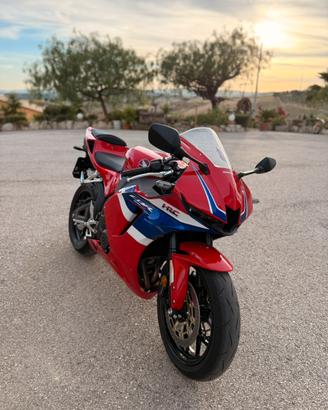 Honda cbr 600 rr