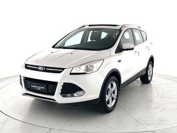 FORD Kuga 2.0 tdci Titanium 4wd s&s 150cv powershi