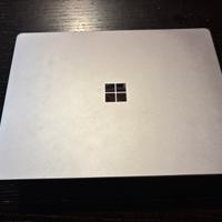 Microsoft Laptop Go