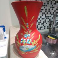 Vaso in terracotta decorato a mano